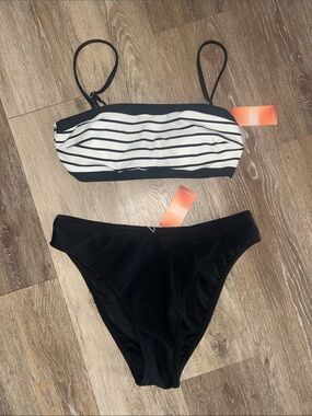 Cupshe Black & White Striped Bandeau Bikini Set - Women Swim